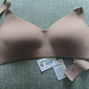 Lululemon Hold True Bra